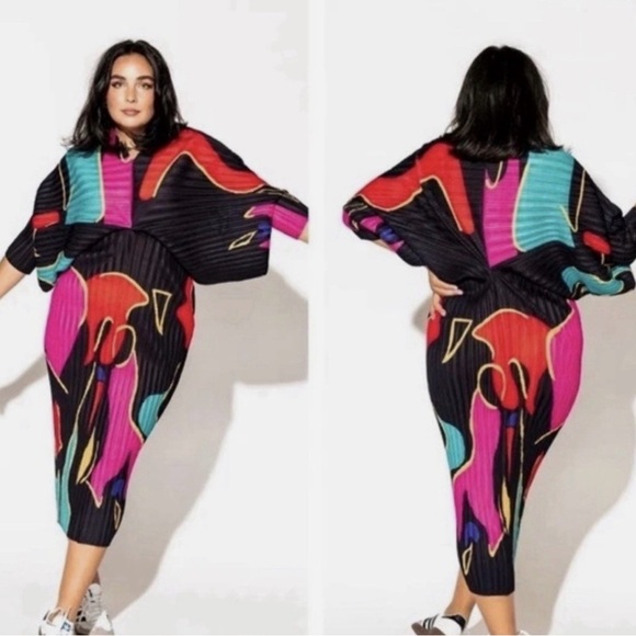 Colorful Abstract Patterned Dress - Picture 2 of 3